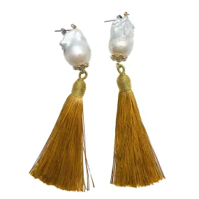 Baroque Pearl With golden Tassel Earrings CE027