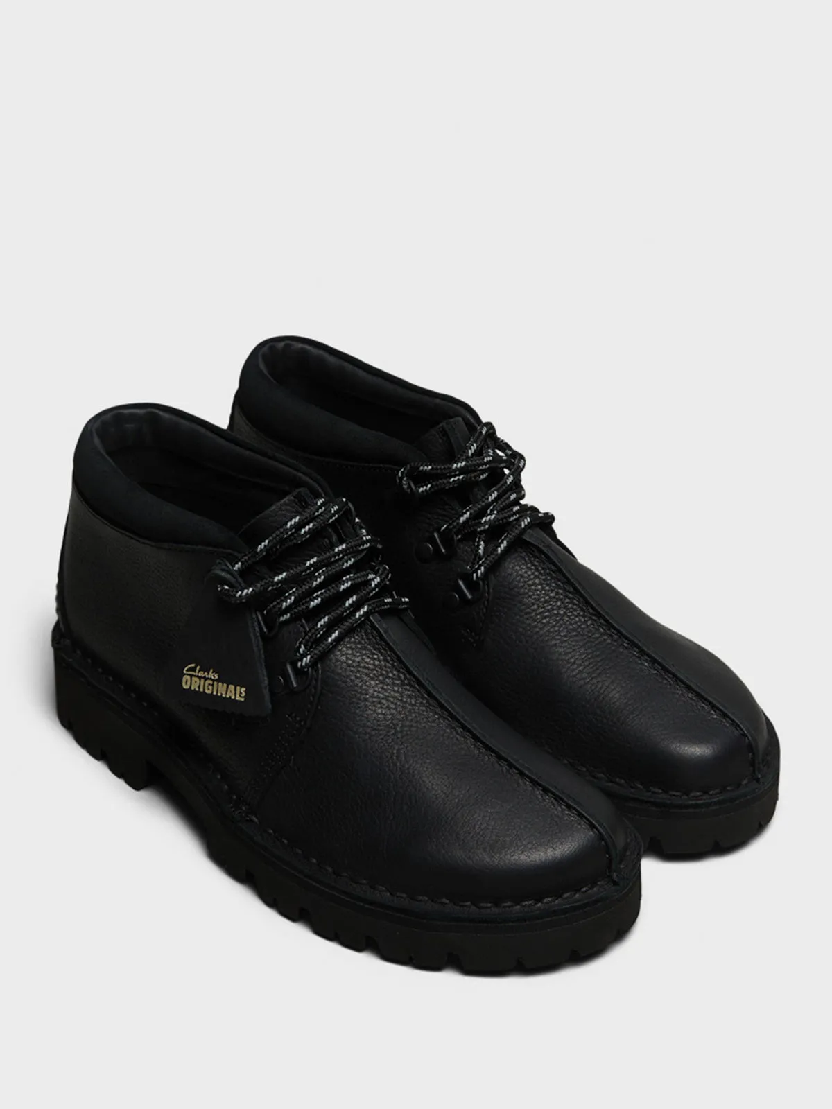 Desert Trek XL Shoes in Black Leather