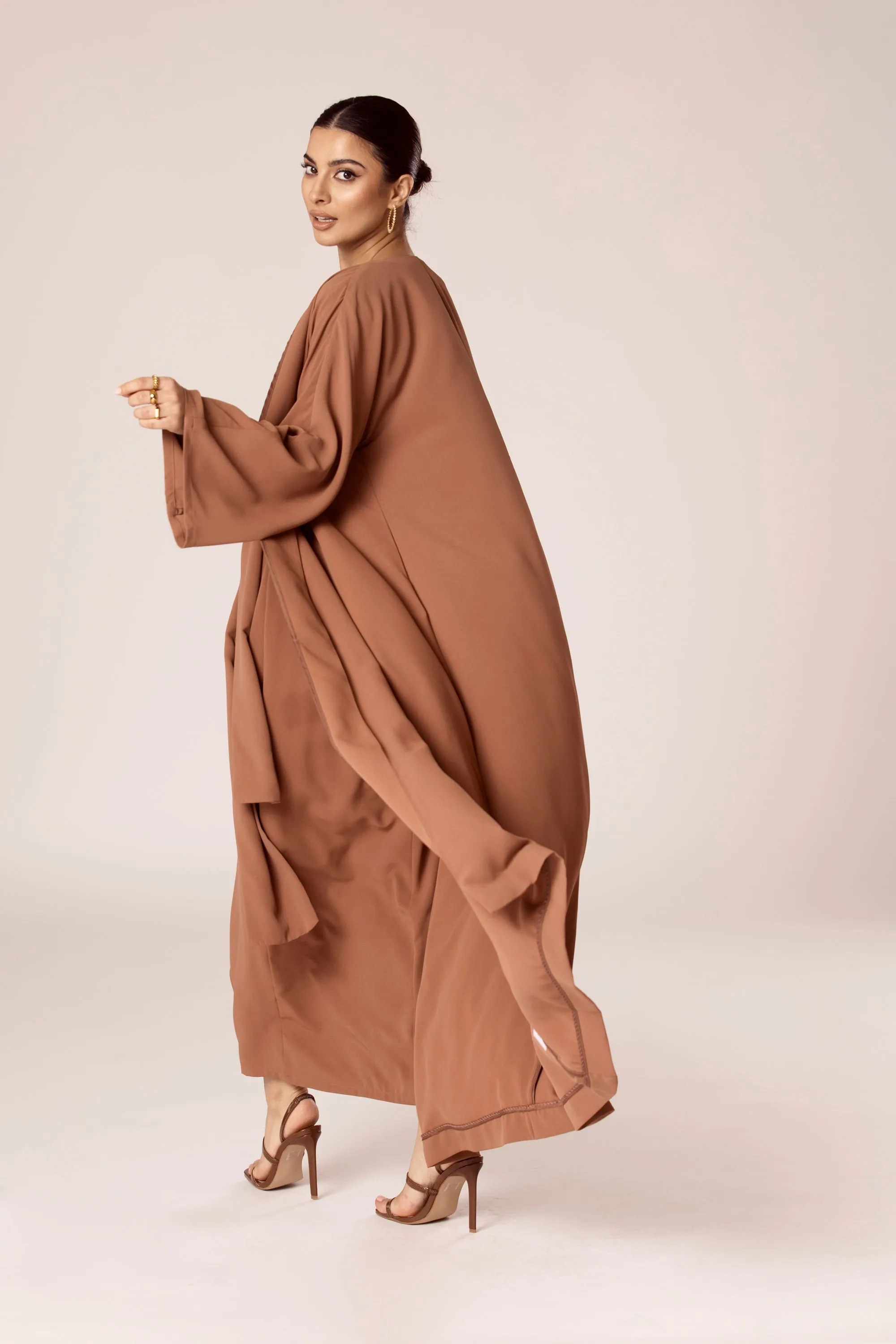 Isabella Open Abaya - Mushroom