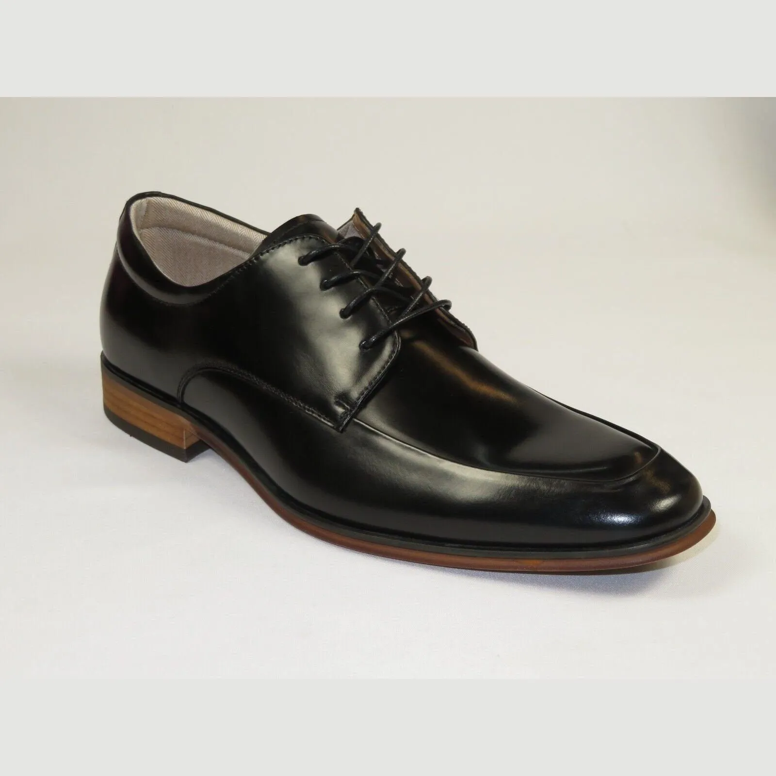 Men's Dress Shoes STEVE MADDEN Soft Leather upper Lace Up TASHER Black