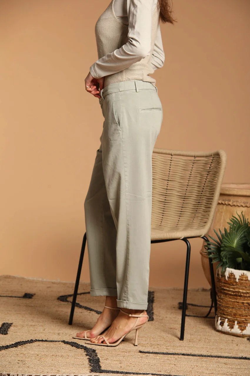 New York Cozy women's chino pants in gabardine relaxed fit