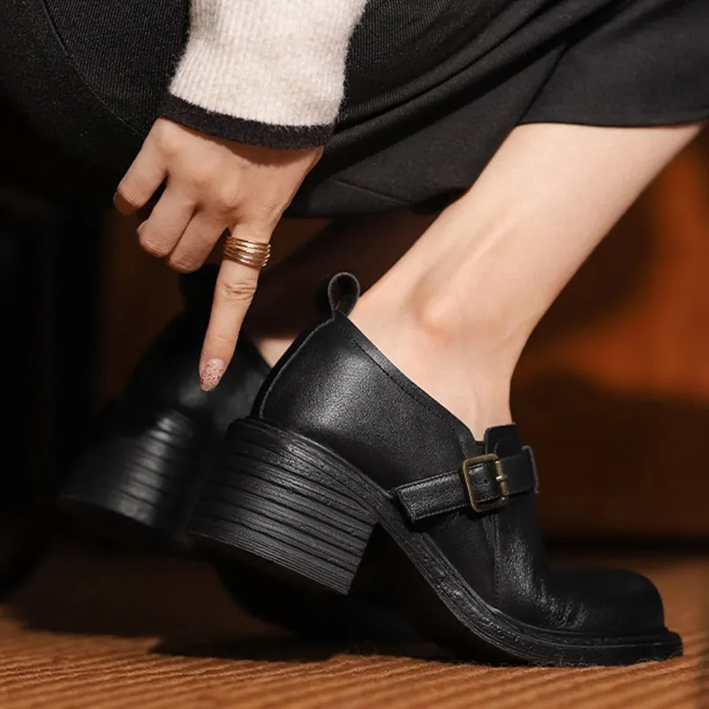 Retro Handmade Round Toe Block Heel Pumps in Black/Coffee